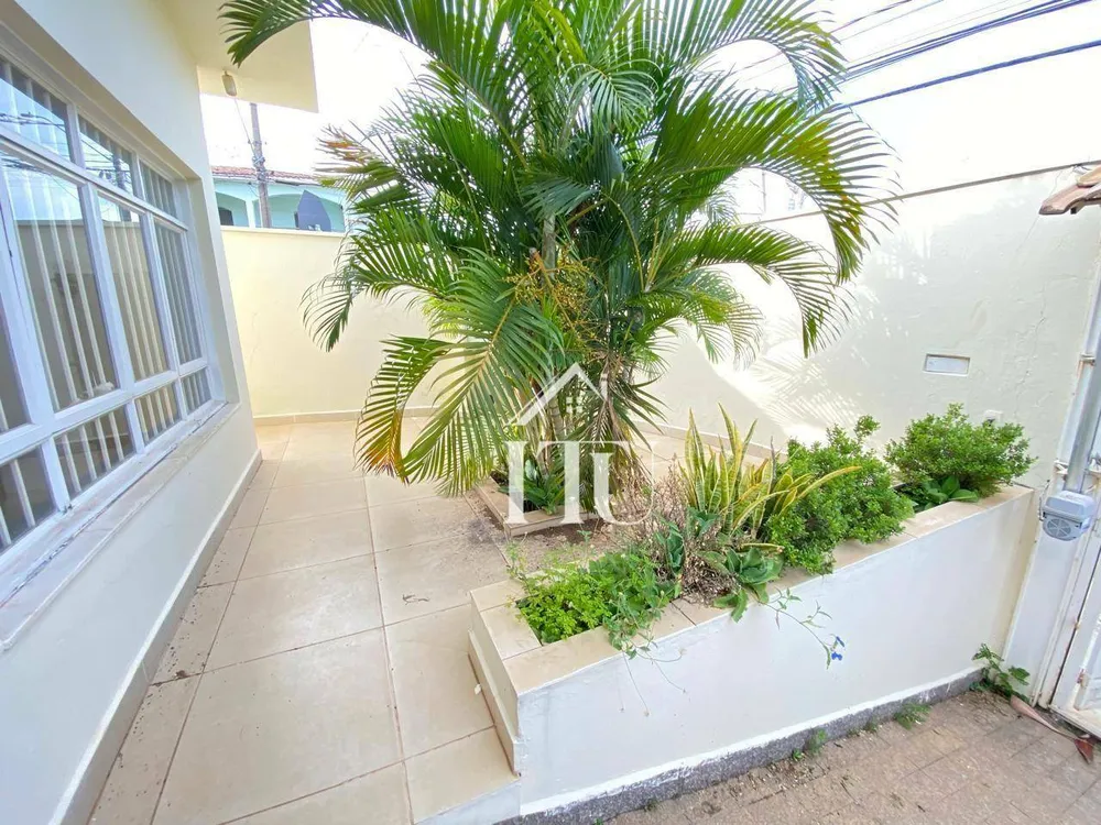 Casa, 3 quartos, 180 m² - Foto 2