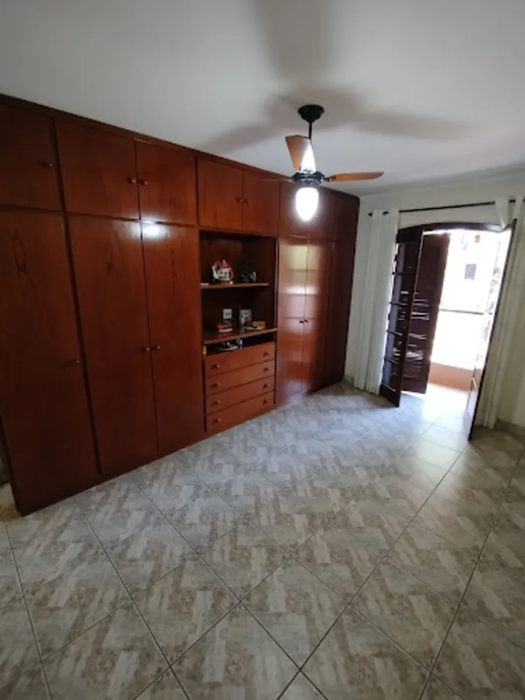 Casa, 3 quartos, 201 m² - Foto 13