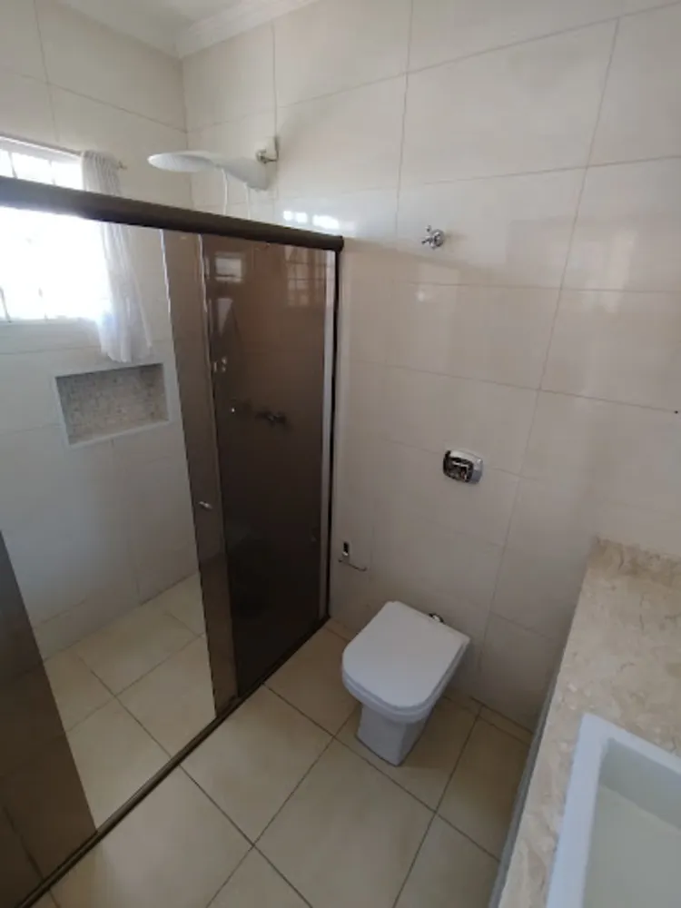 Casa, 3 quartos, 201 m² - Foto 1
