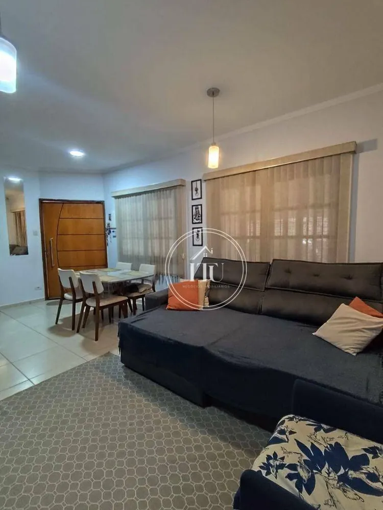 Casa, 3 quartos, 240 m² - Foto 14