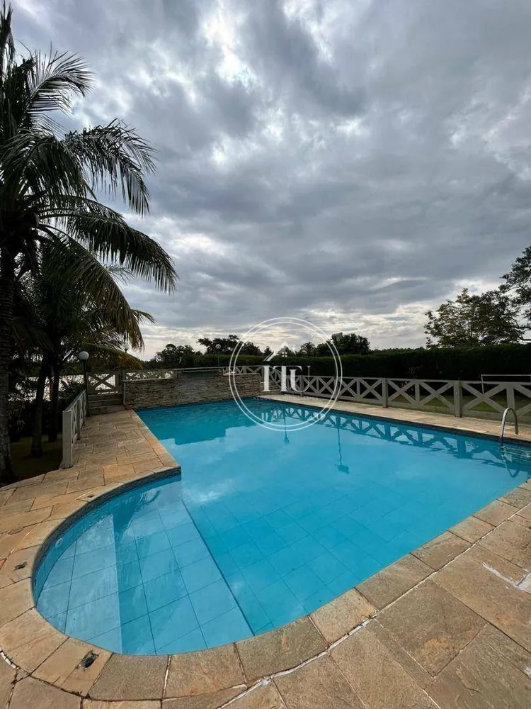 Chácara, 4 quartos, 2500 m² - Foto 1
