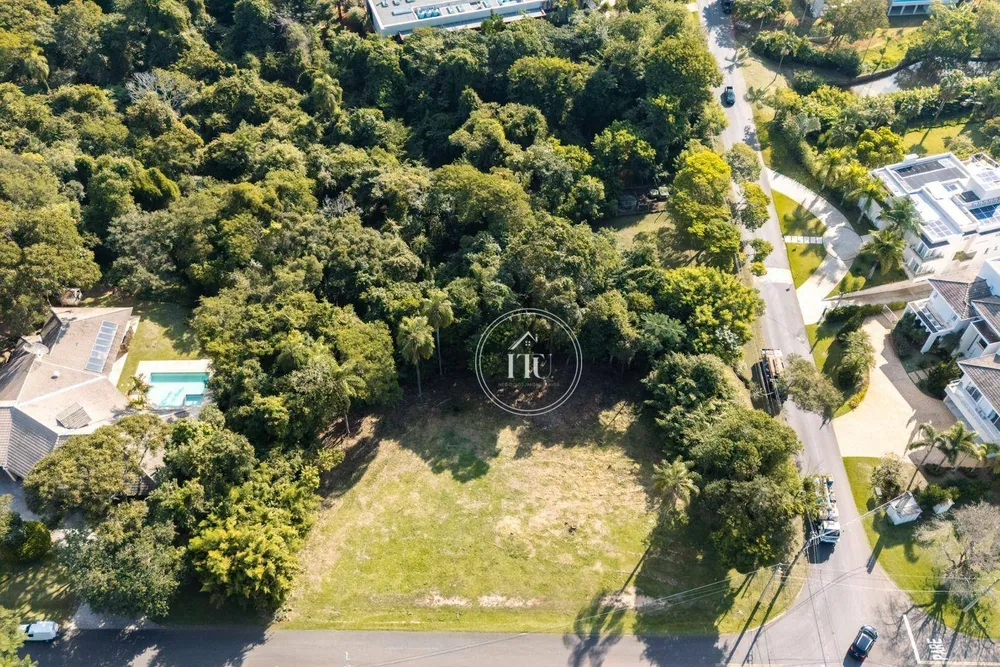Loteamento e Condomínio, 2479 m² - Foto 1