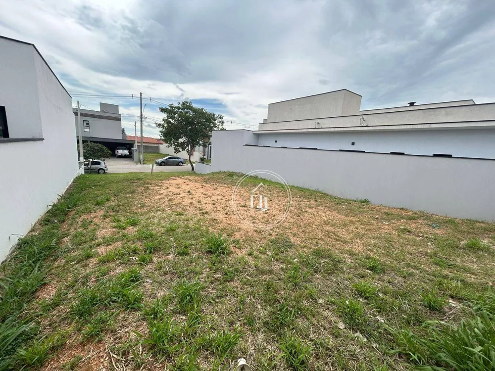 Loteamento e Condomínio, 250 m² - Foto 1