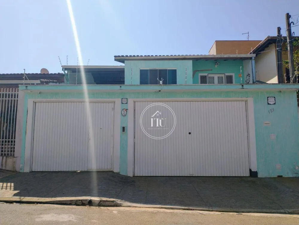 Casa, 3 quartos, 223 m² - Foto 1