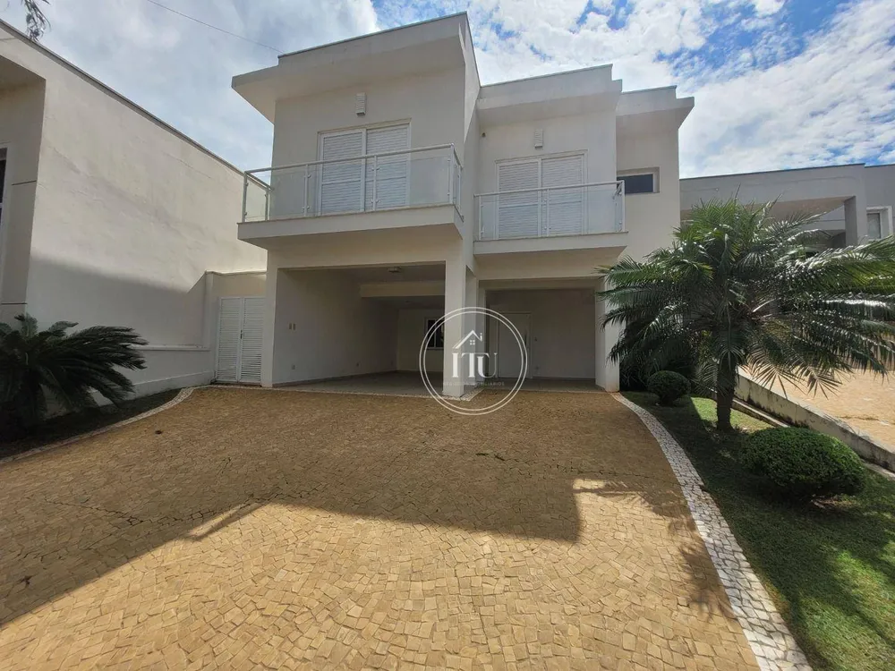 Casa, 3 quartos, 229 m² - Foto 1