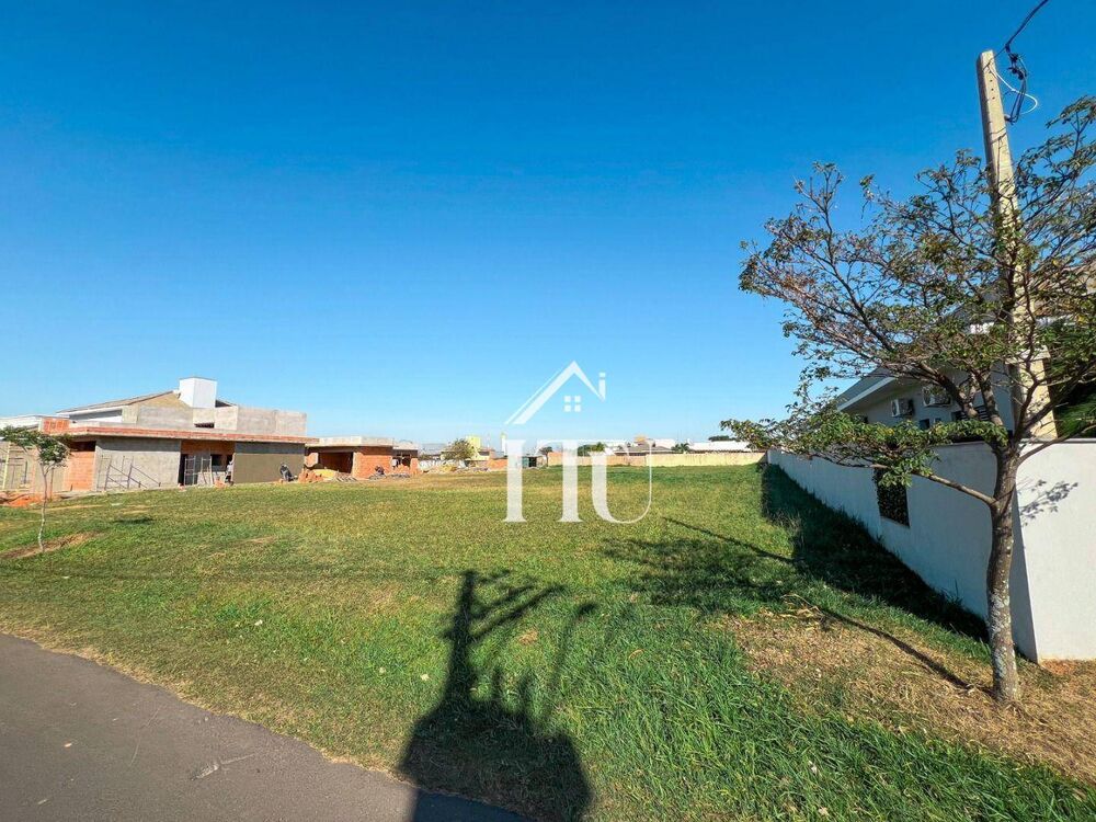 Loteamento e Condomínio, 1217 m² - Foto 1