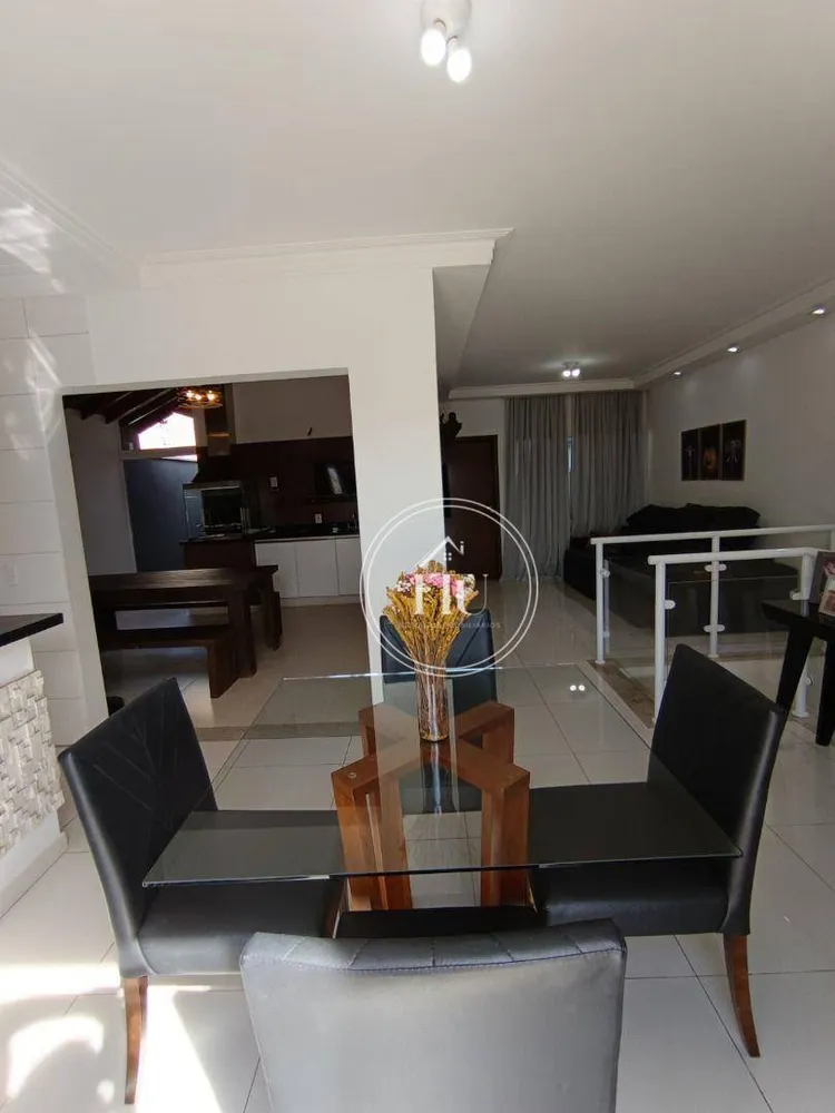 Casa, 3 quartos, 163 m² - Foto 5