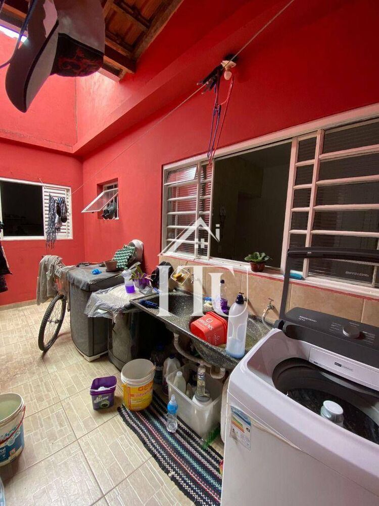 Casa, 4 quartos, 147 m² - Foto 2