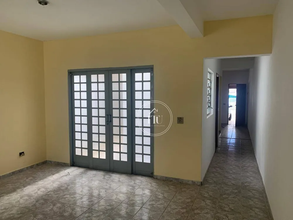 Casa, 3 quartos, 131 m² - Foto 3