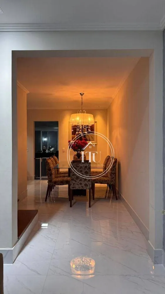 Casa, 3 quartos, 248 m² - Foto 9