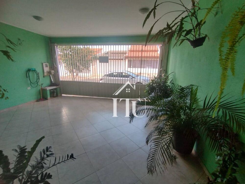 Casa, 3 quartos, 250 m² - Foto 2