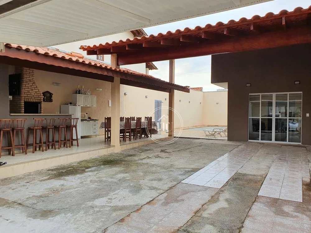 Casa, 3 quartos, 128 m² - Foto 1