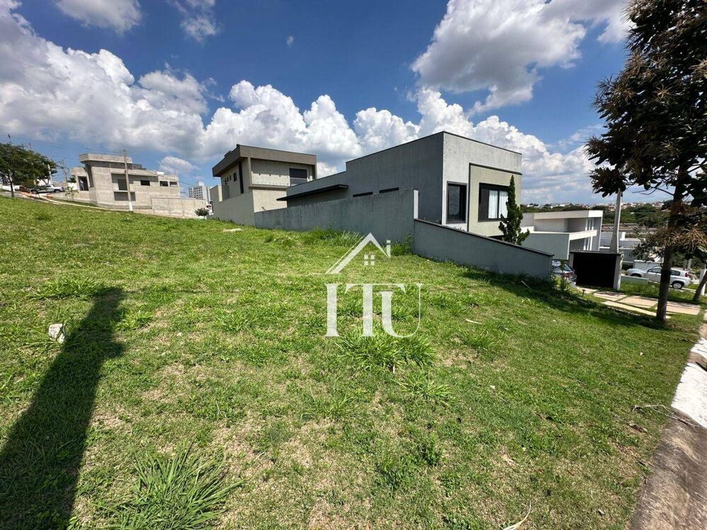 Loteamento e Condomínio, 250 m² - Foto 1