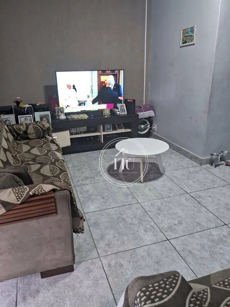 Casa, 3 quartos, 106 m² - Foto 2
