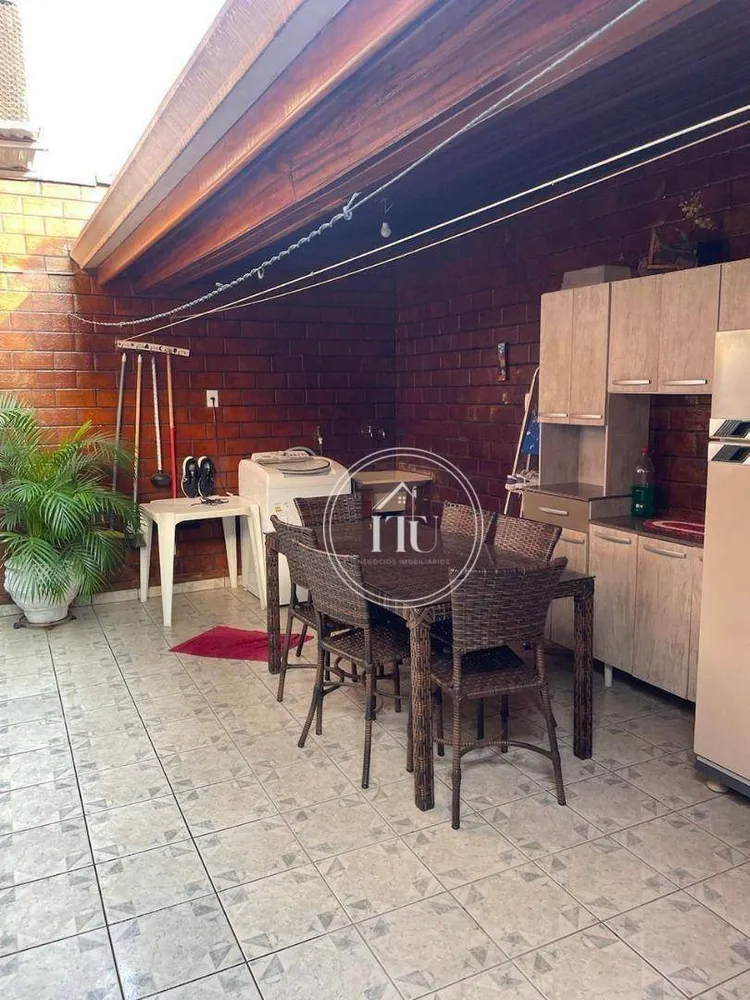 Casa, 3 quartos, 102 m² - Foto 2