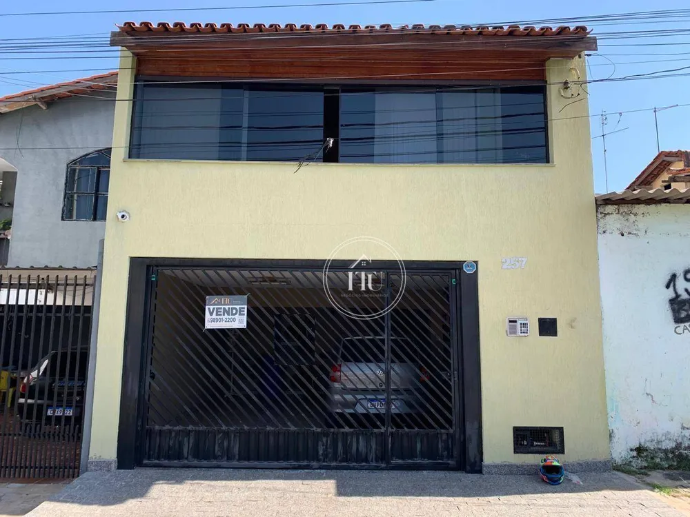 Casa, 3 quartos, 102 m² - Foto 1