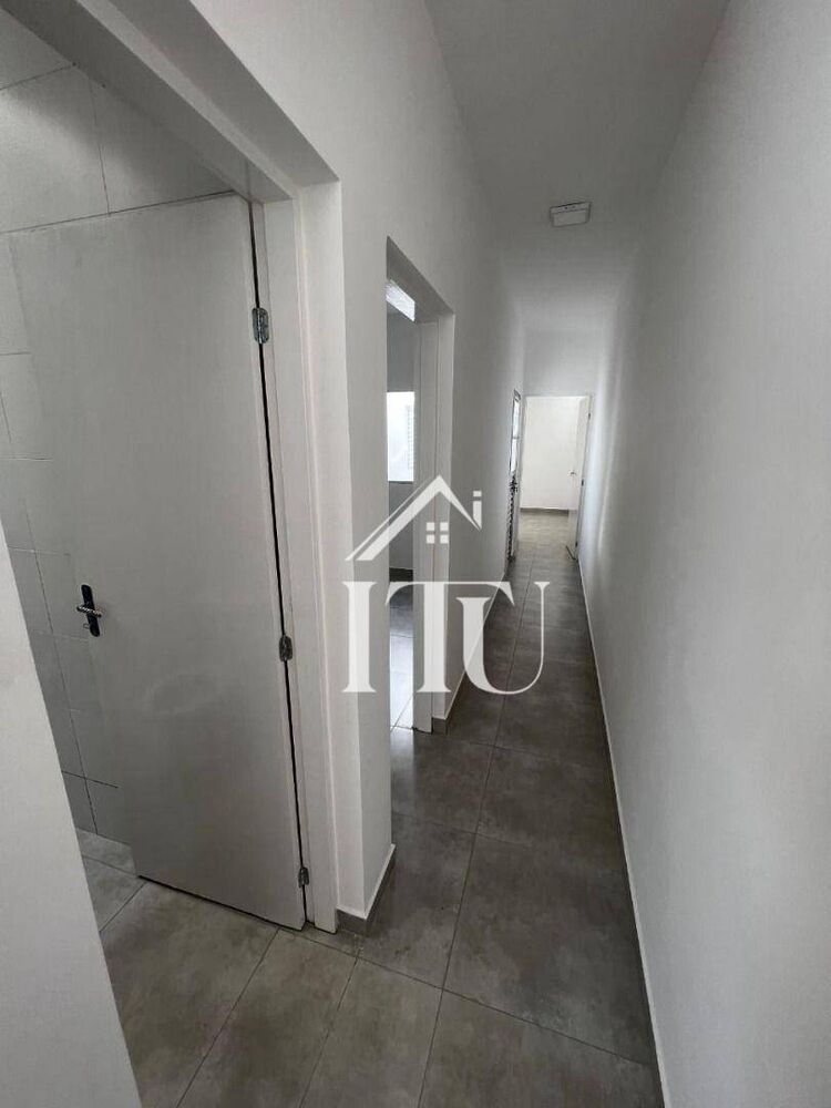 Casa à venda com 2 quartos, 88m² - Foto 2