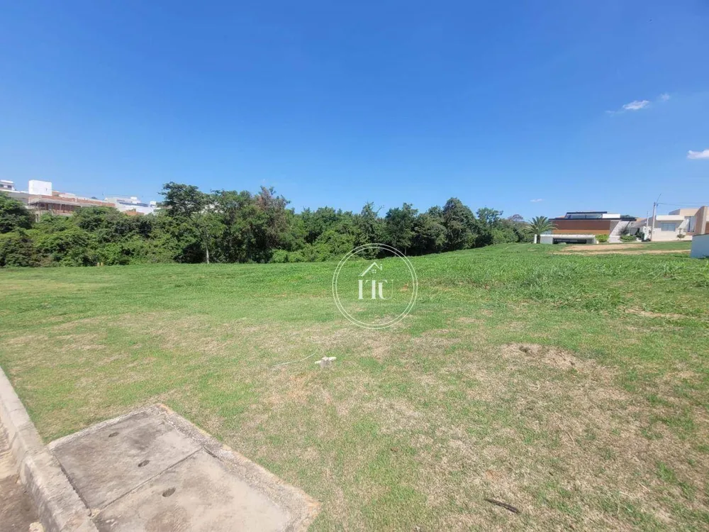 Loteamento e Condomínio, 569 m² - Foto 1