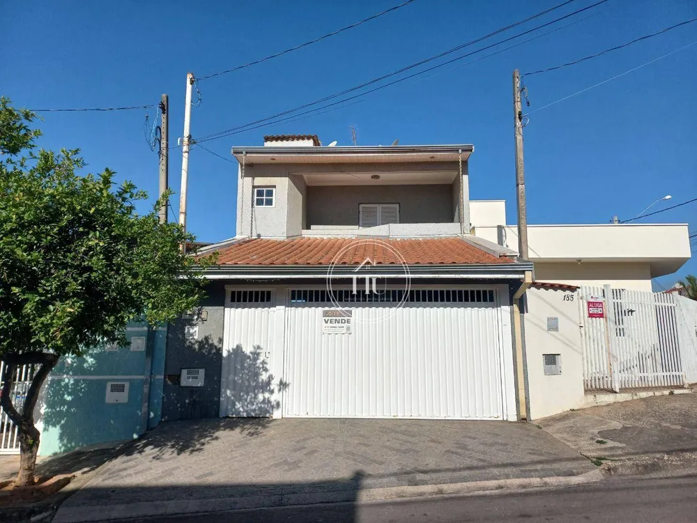 Casa, 3 quartos, 190 m² - Foto 1
