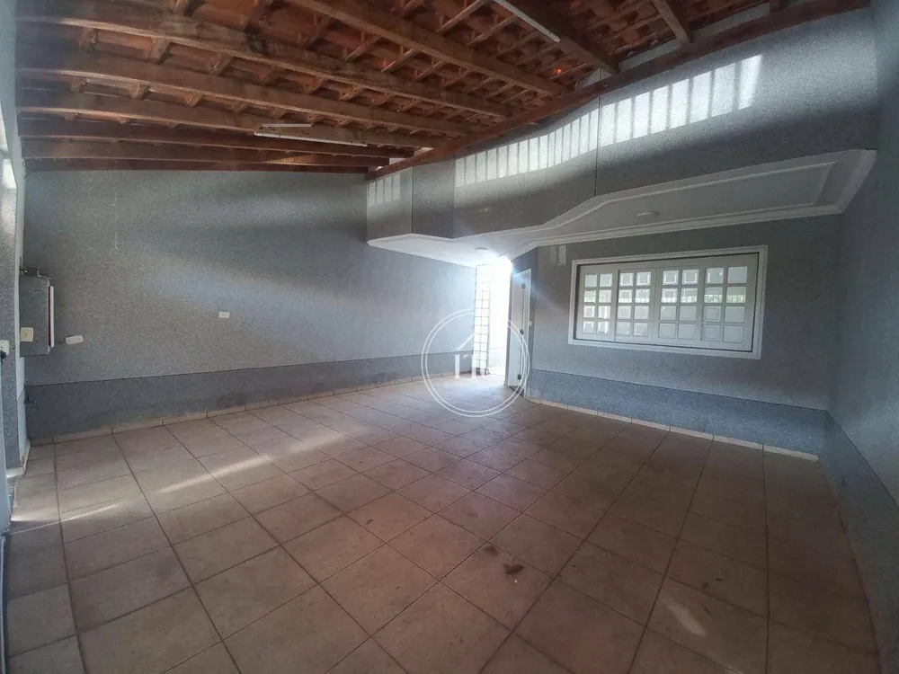 Casa, 3 quartos, 190 m² - Foto 2