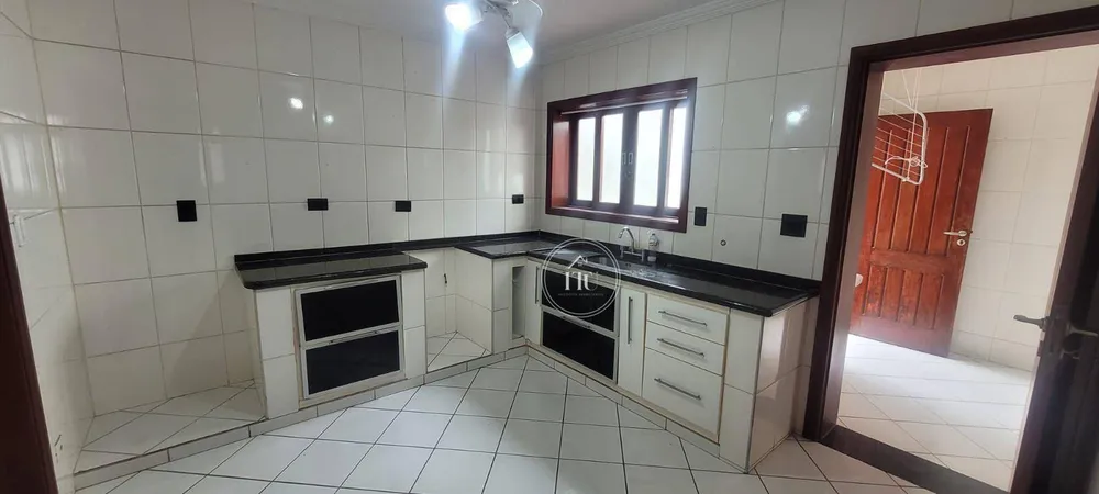 Casa, 3 quartos, 181 m² - Foto 6