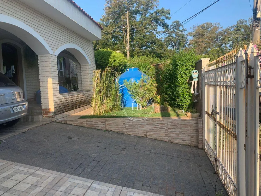 Casa, 3 quartos, 162 m² - Foto 1