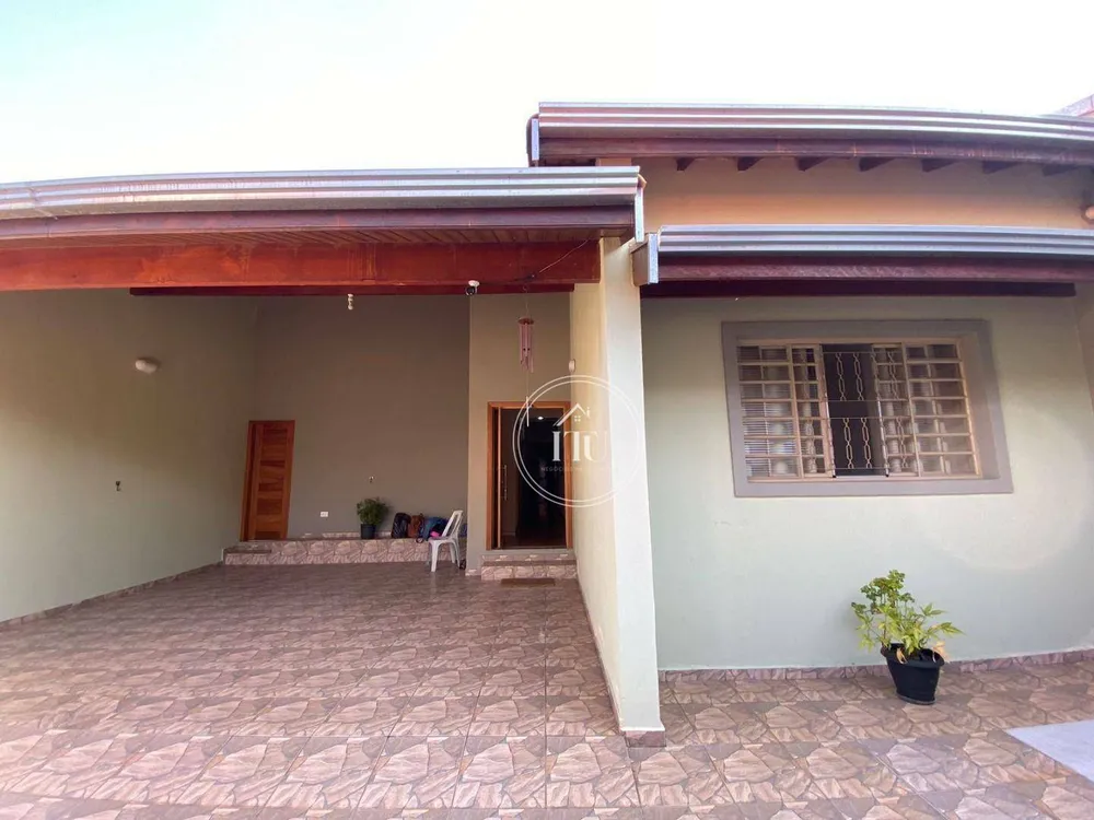 Casa, 4 quartos, 192 m² - Foto 1