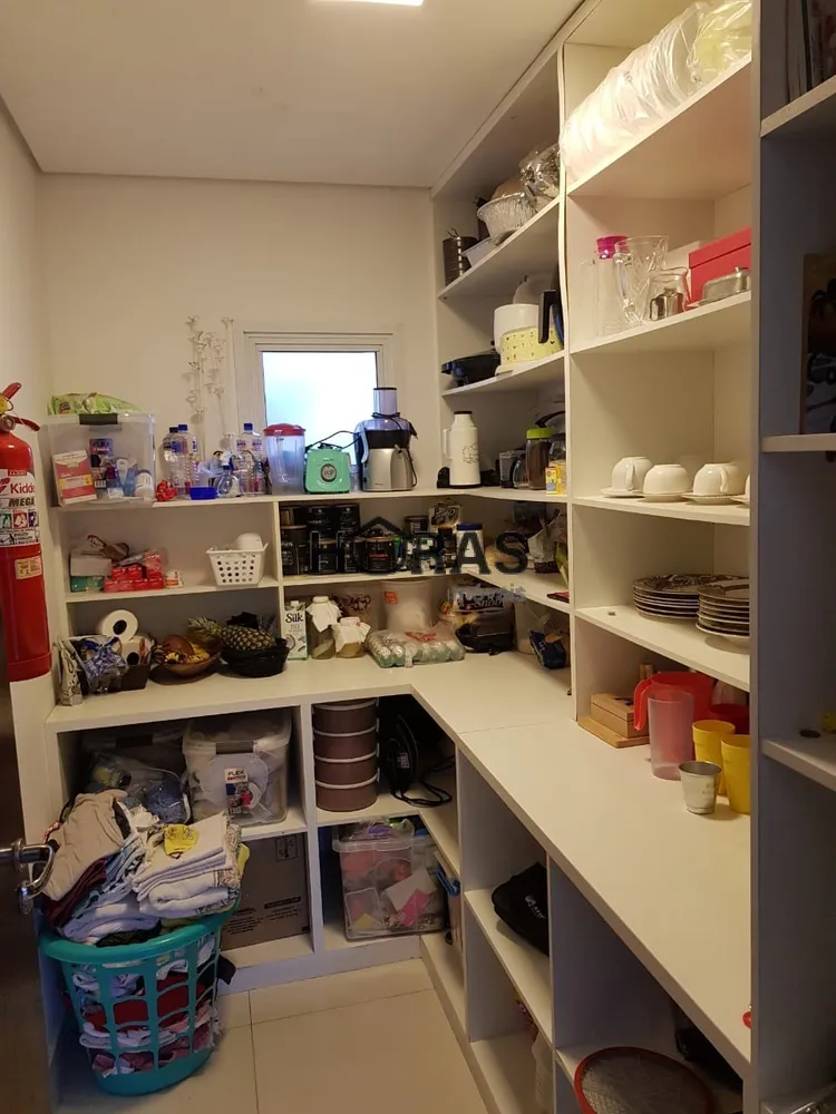 Casa, 4 quartos, 285 m² - Foto 4