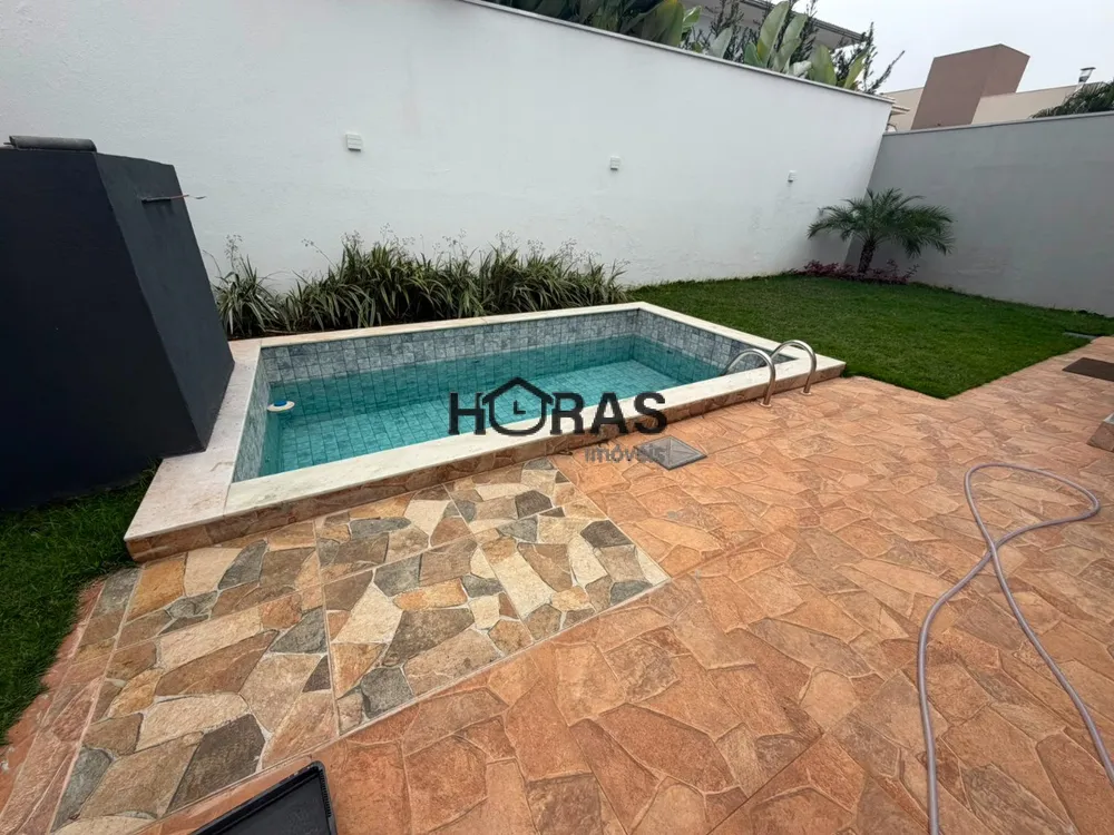Casa, 3 quartos, 270 m² - Foto 2