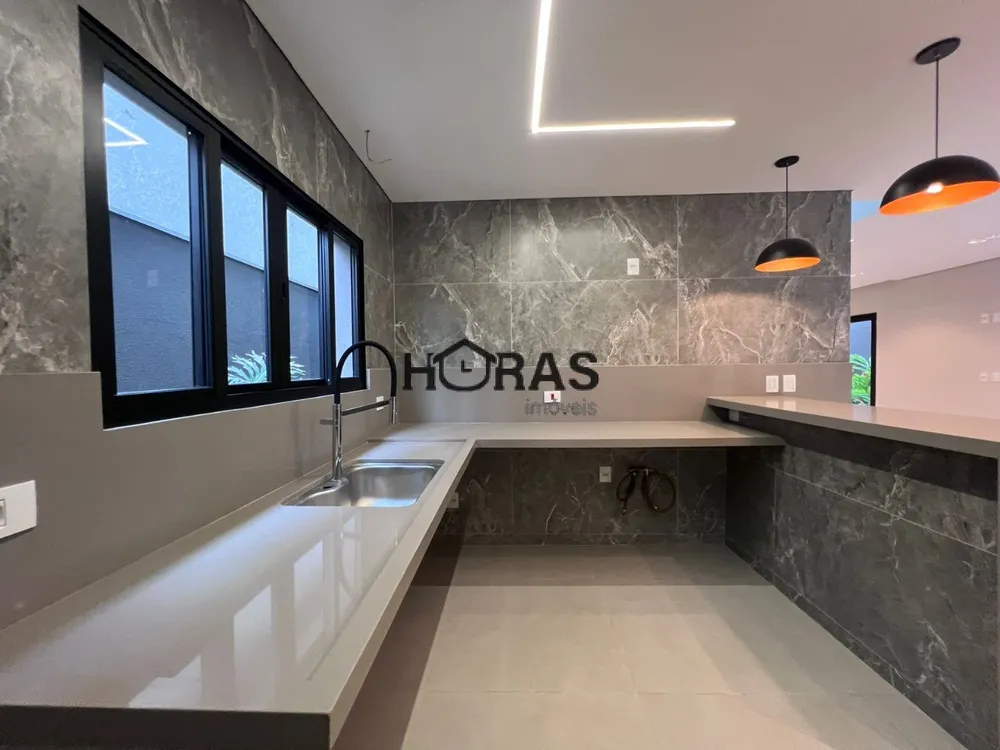 Casa, 5 quartos, 306 m² - Foto 4