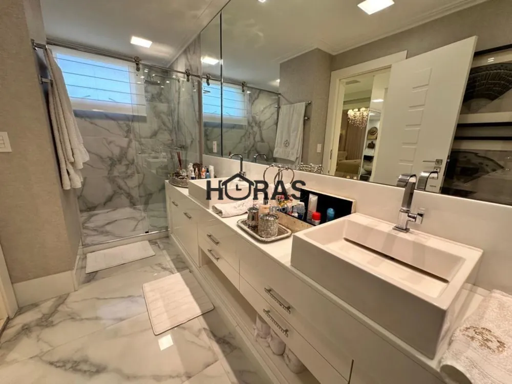 Apartamento, 5 quartos, 440 m² - Foto 1