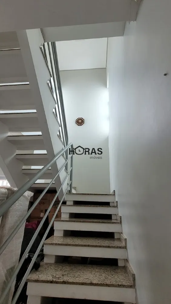 Casa, 3 quartos, 175 m² - Foto 1