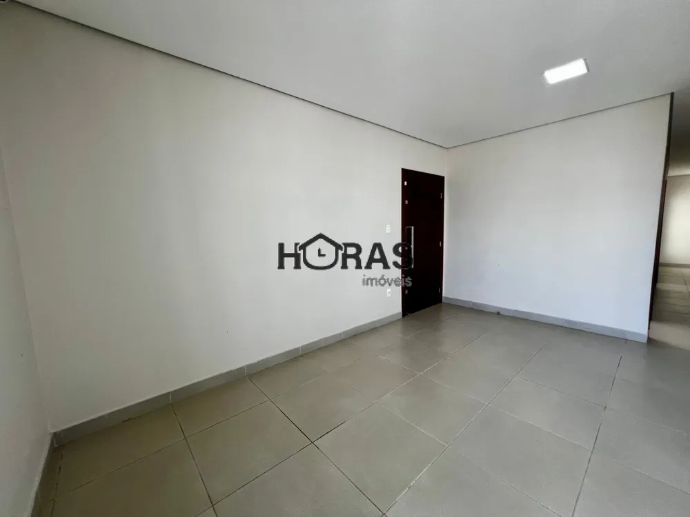 Casa, 3 quartos, 210 m² - Foto 3