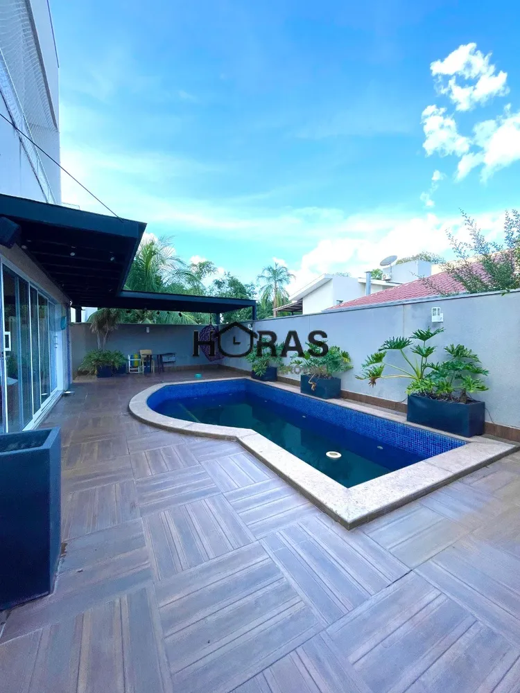 Casa, 4 quartos, 375 m² - Foto 1