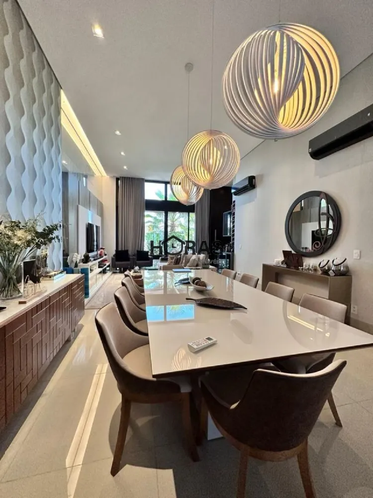 Casa, 4 quartos, 270 m² - Foto 2