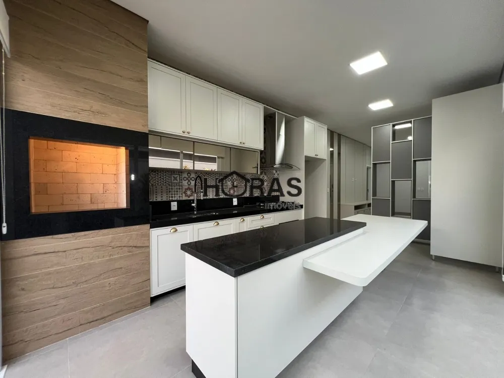 Casa, 3 quartos, 141 m² - Foto 3