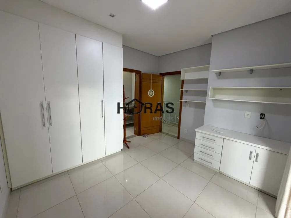 Casa, 3 quartos, 263 m² - Foto 4
