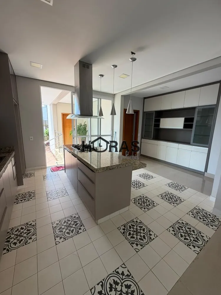 Casa, 3 quartos, 197 m² - Foto 4