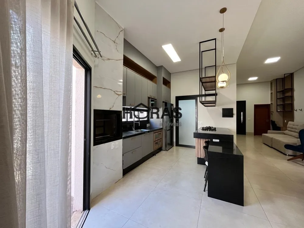 Casa, 3 quartos, 177 m² - Foto 1
