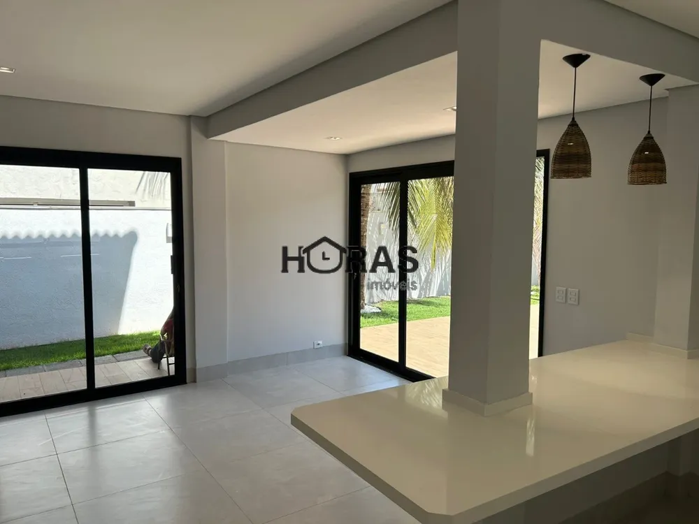 Casa, 4 quartos, 285 m² - Foto 2