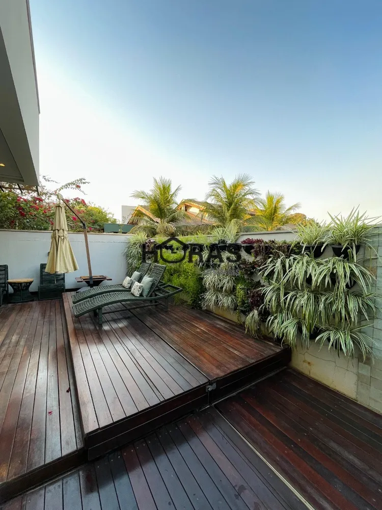 Casa, 3 quartos, 217 m² - Foto 1