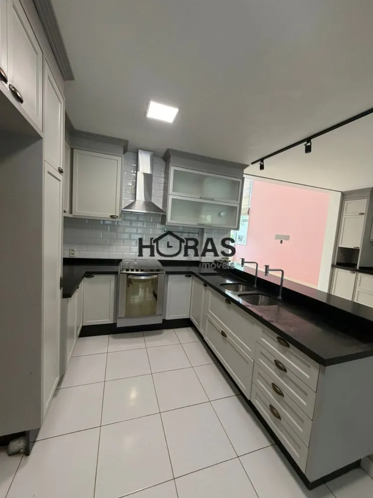 Casa, 4 quartos, 275 m² - Foto 3