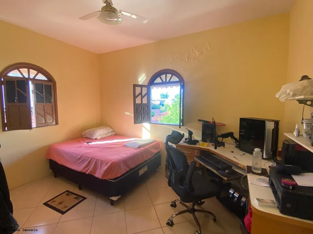 Casa, 3 quartos, 303 m² - Foto 2