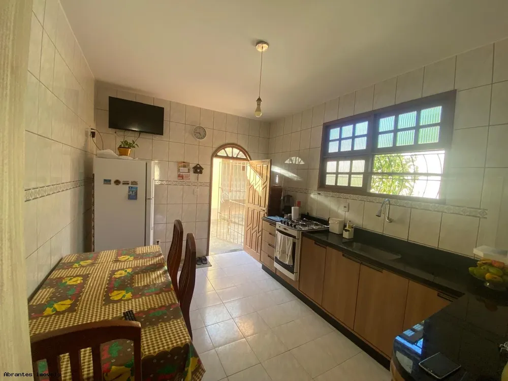 Casa, 3 quartos, 303 m² - Foto 3