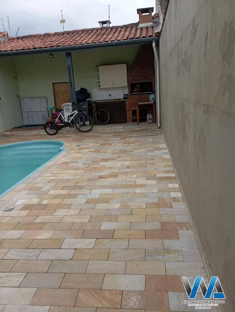 Casa, 2 quartos, 126 m² - Foto 1