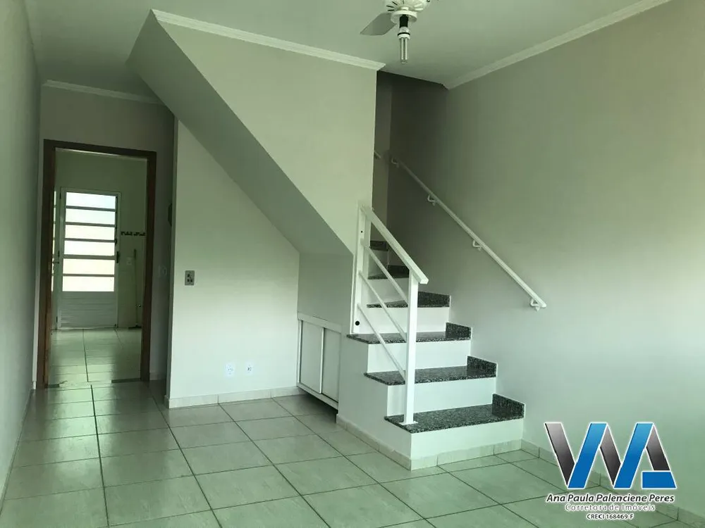 Casa, 2 quartos, 63 m² - Foto 1