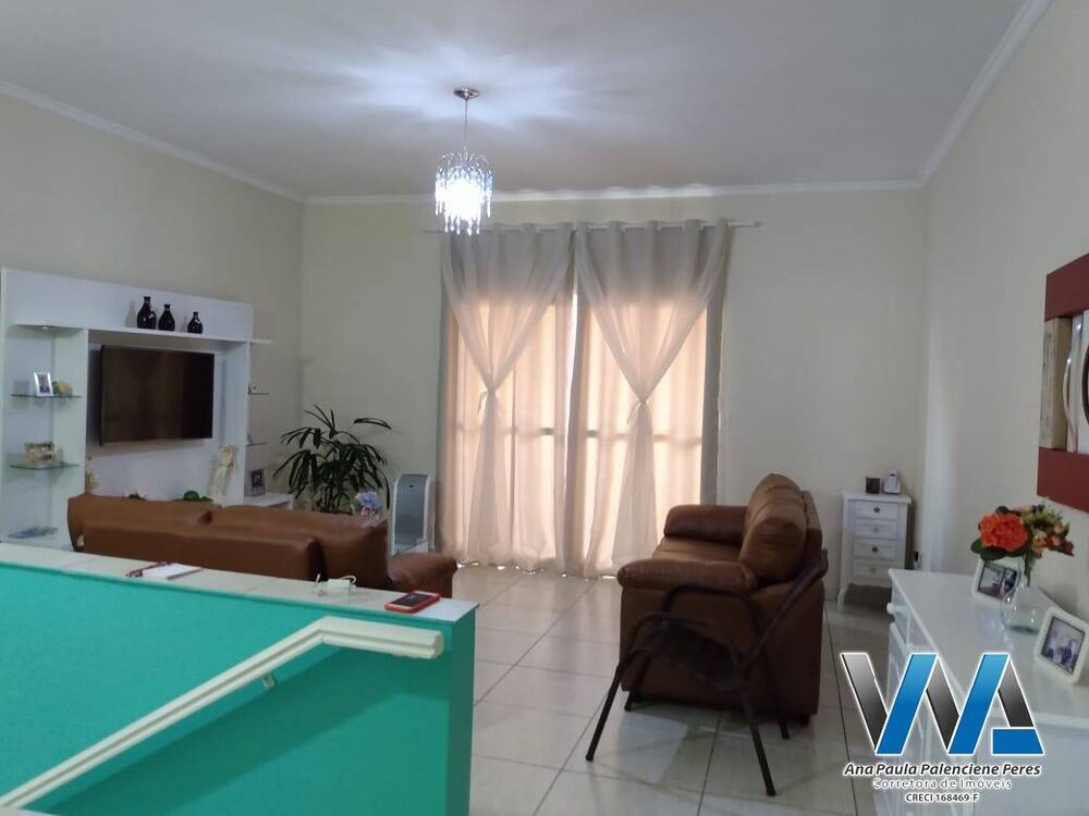 Casa, 2 quartos, 136 m² - Foto 1