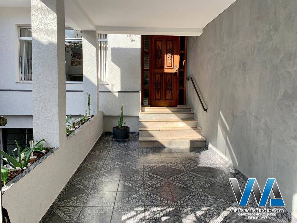 Casa à venda com 4 quartos, 560m² - Foto 1
