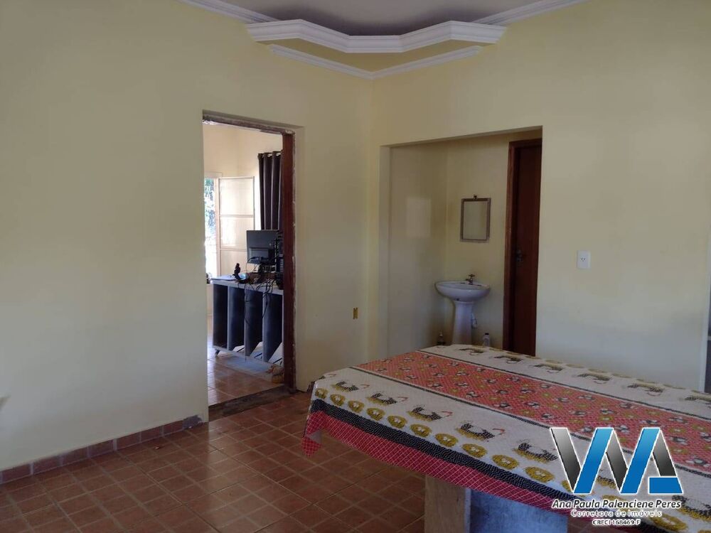 Chácara, 4 quartos, 1340 m² - Foto 2