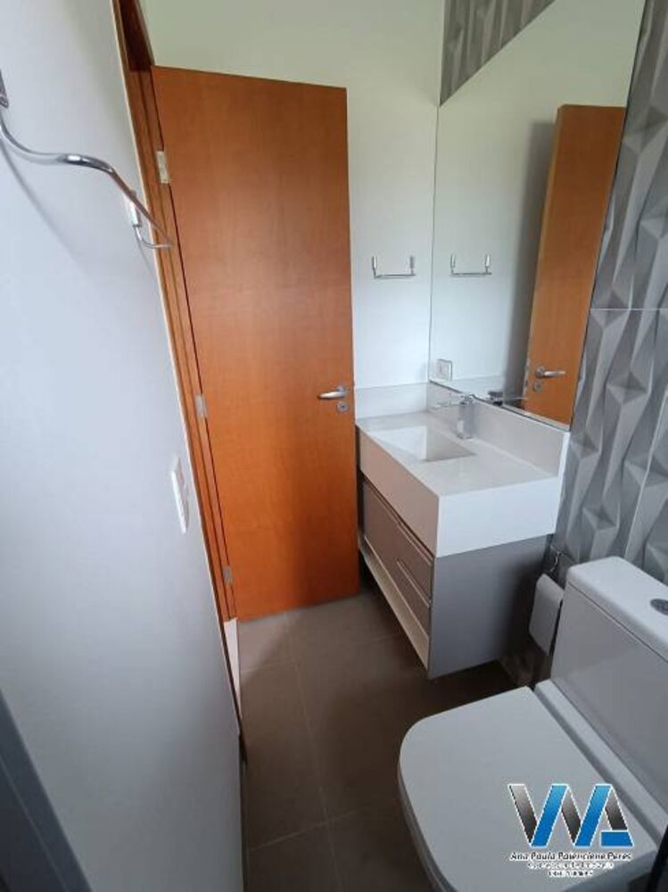 Casa de Condomínio à venda com 3 quartos, 230m² - Foto 3